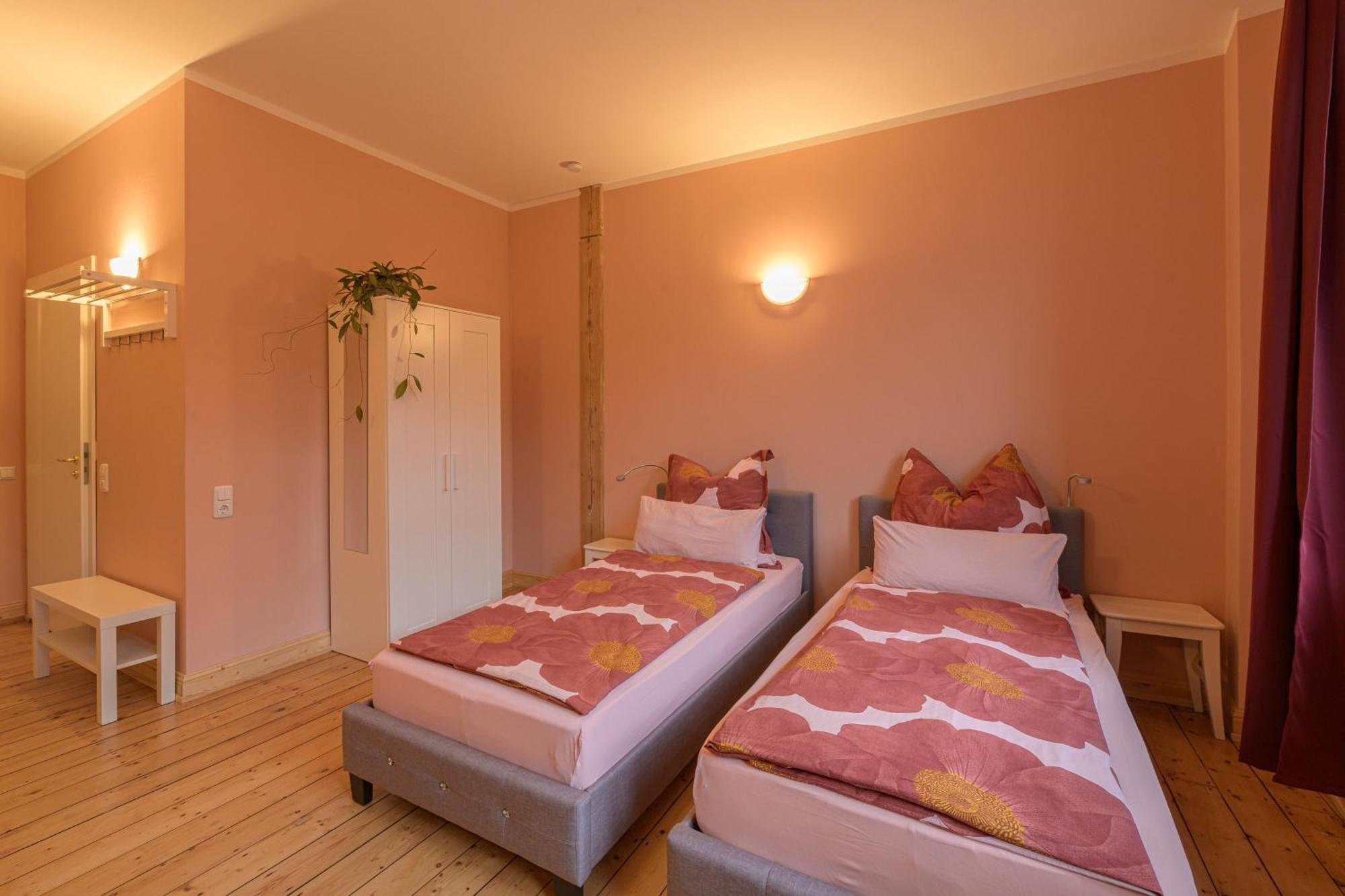 Gaestehaus Villa Fliedner - Das Kutscherhaus Monsheim  Εξωτερικό φωτογραφία
